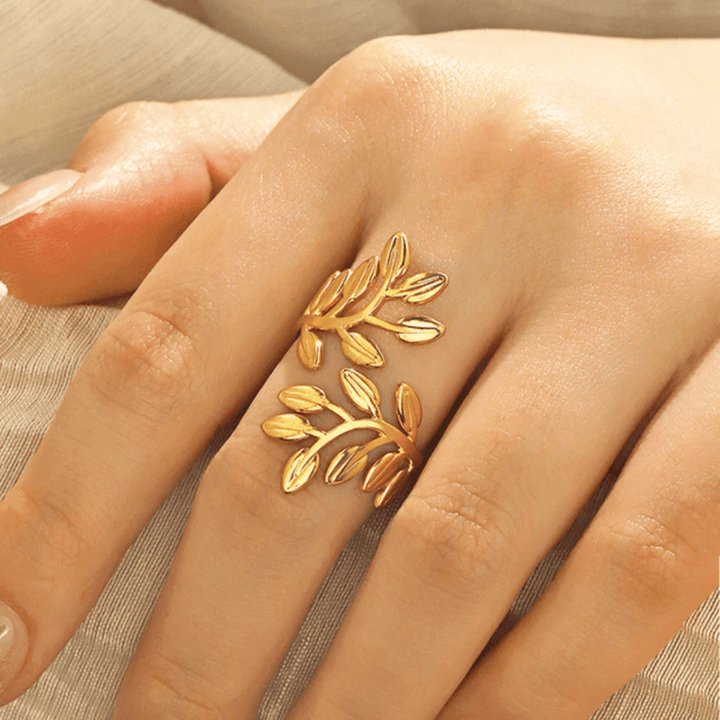 Athena Ring